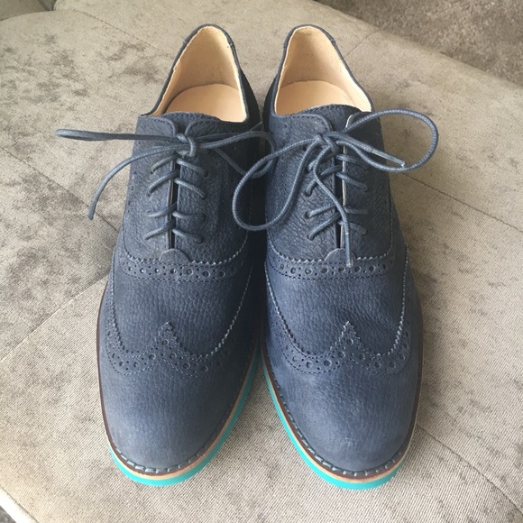Cole Haan Shoes - HP NWOT Cole Haan women Alisa suede oxford size 7